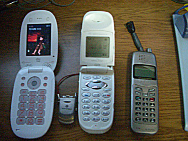 歴代携帯電話たち